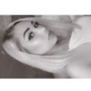 Meet your Posher, Isela